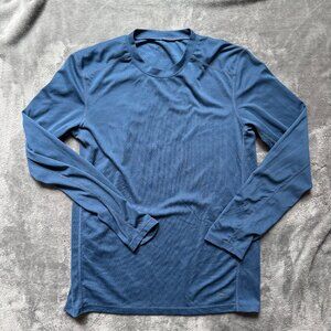 REI Shirt Mens Medium Blue Base Layer Lightweight Long Sleeve Crew Top